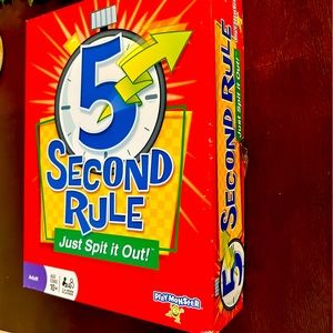5 Second Rule Game NWOT